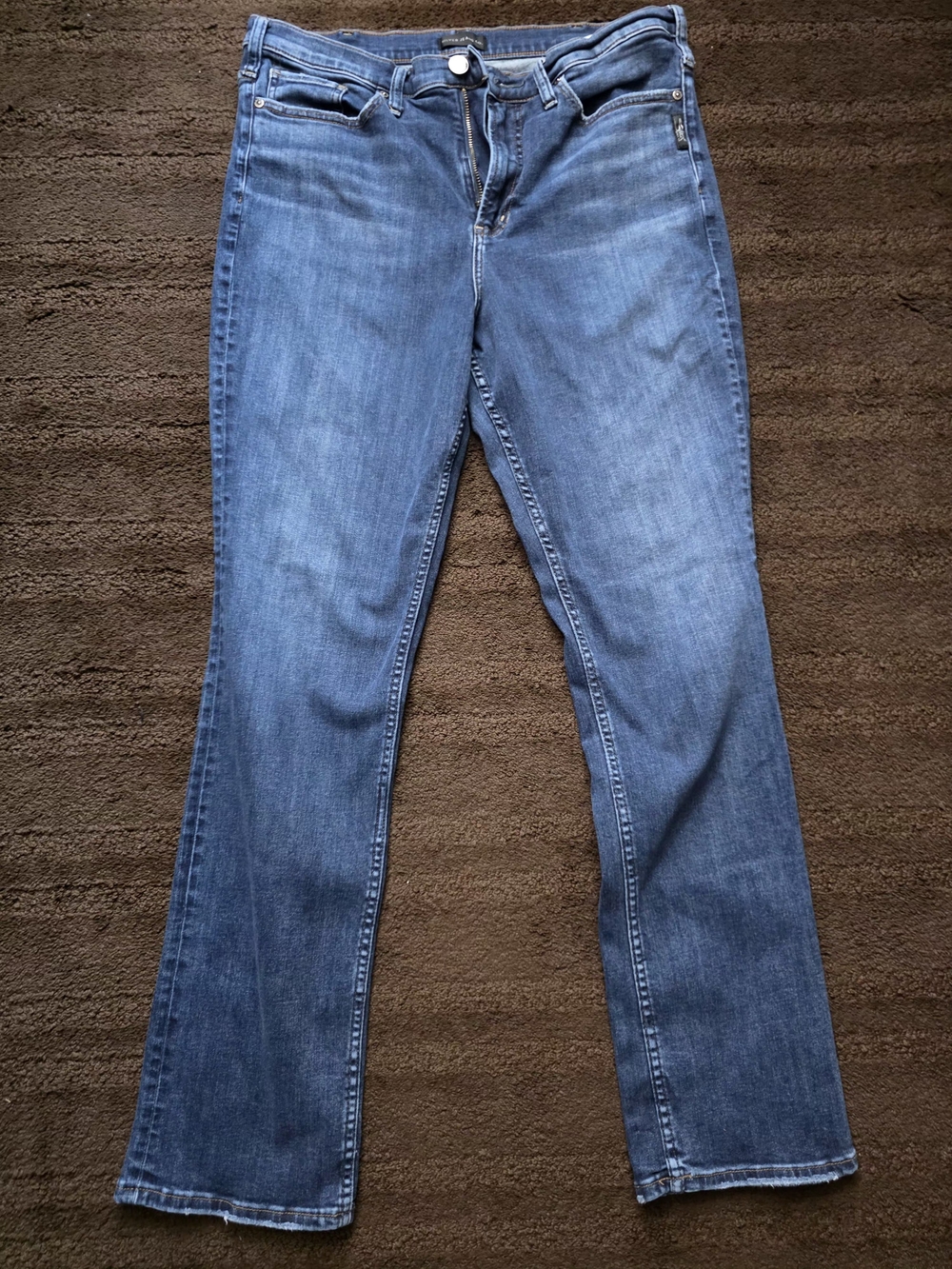 Silver Jeans Women's Calley Straight Jeans in Medium Blue Wash 14/32